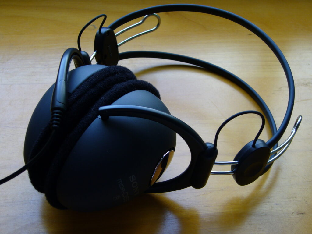 Sony MDR-66SL – Eggo