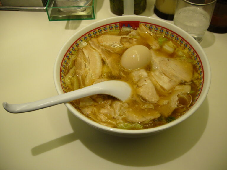 Roast Pork (middle size) soft boiled egg noodle